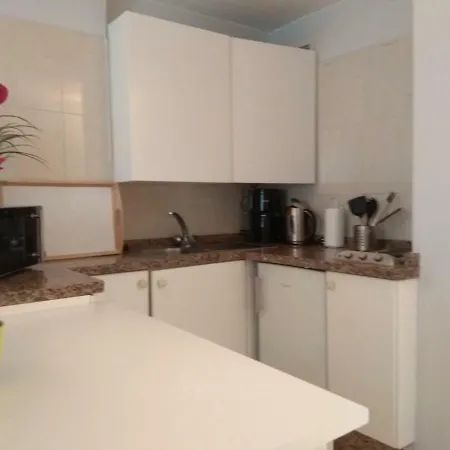 Borinquen With Heated Pool, Only 280 Meters To The Beach, Wifi * Playa de las Américas
